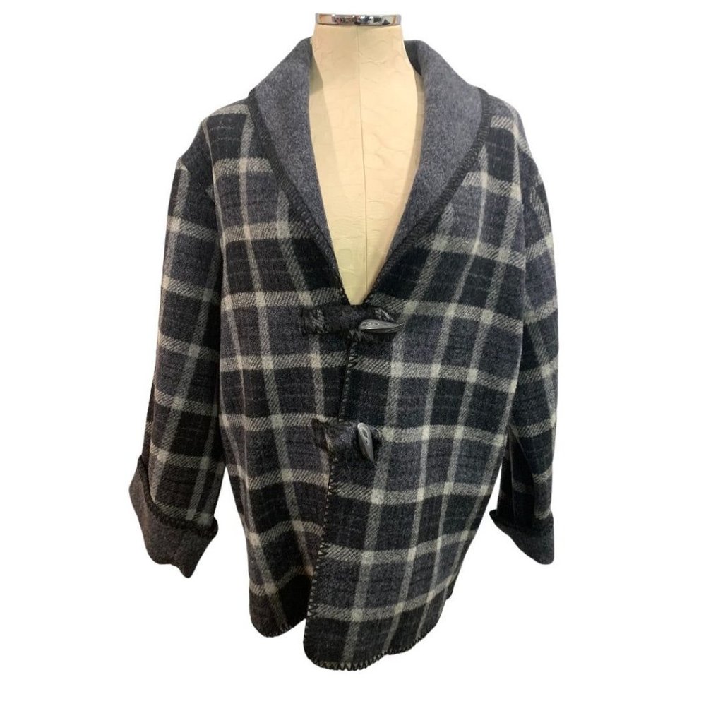 Large Petite Marsh Landing Petites Women's Gray Plaid Wool Blend Toggle Closure